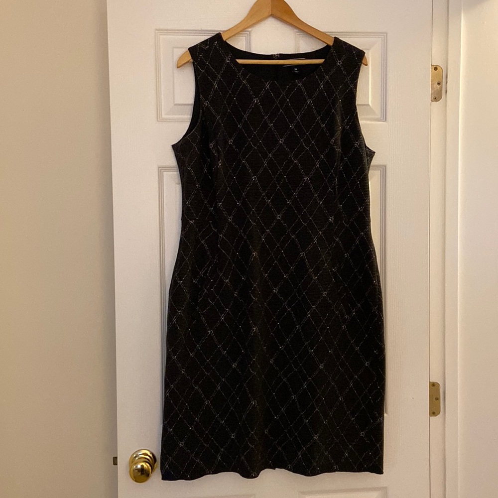 Lands’ End women’s winter weight dress, size 18